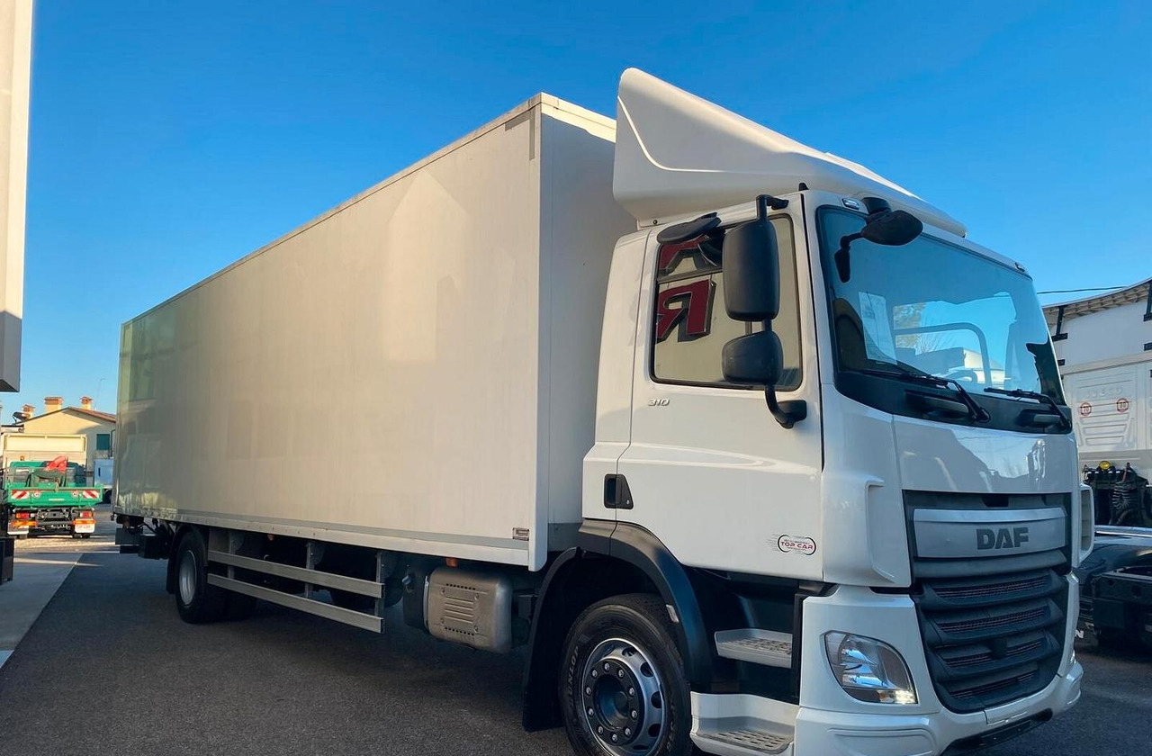 DAF 310 FA CASSONE E SPONDA EURO 6 - Box truck: picture 3 DAF 310 FA CASSONE E SPONDA EURO 6 - Box truck: picture 3