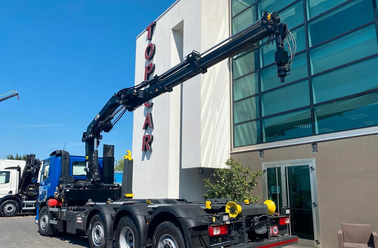 DAF CF400 SCARRABILE E GRU HIAB 4 ASSI - Hook lift truck, Crane truck: picture 4 DAF CF400 SCARRABILE E GRU HIAB 4 ASSI - Hook lift truck, Crane truck: picture 4