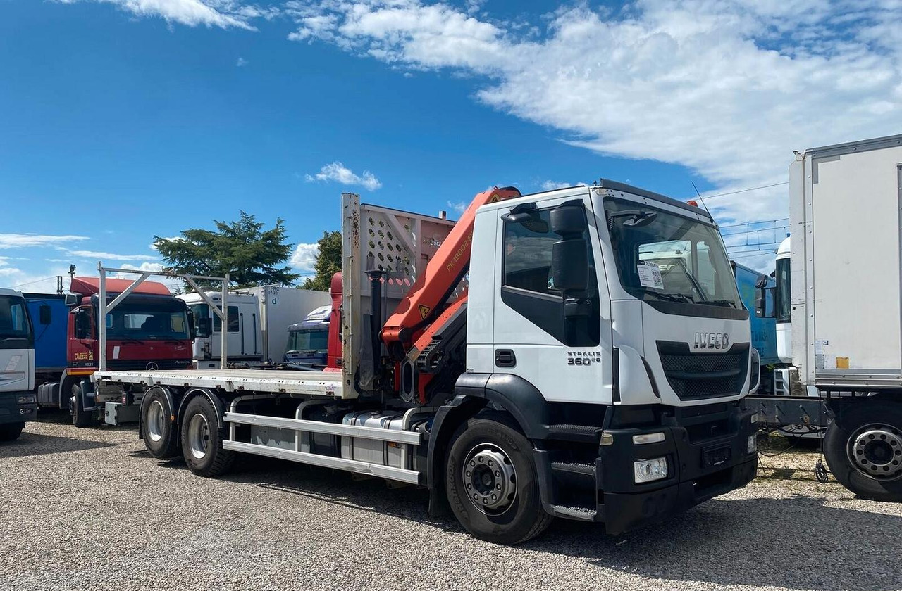 IVECO STRALIS 360 CASSONE FISSO E GRU PALFINGER - Dropside/ Flatbed truck, Crane truck: picture 1 IVECO STRALIS 360 CASSONE FISSO E GRU PALFINGER - Dropside/ Flatbed truck, Crane truck: picture 1