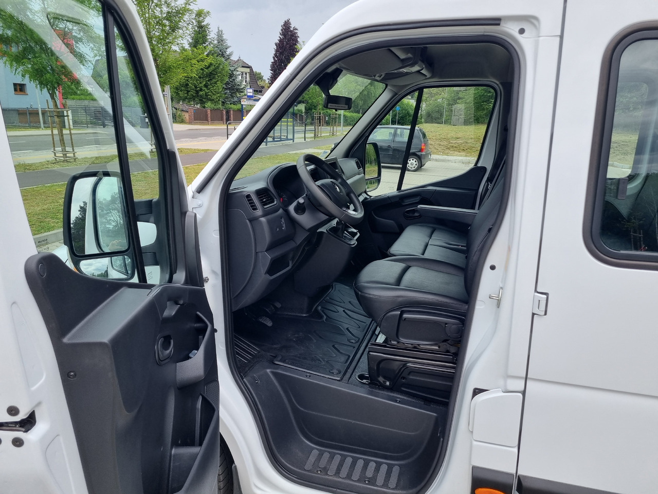 Flatbed van RENAULT Master: picture 14