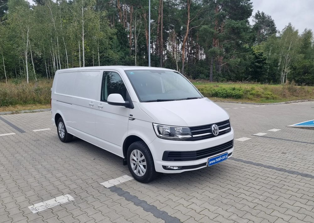 Volkswagen Transporter - Small van: picture 2 Volkswagen Transporter - Small van: picture 2