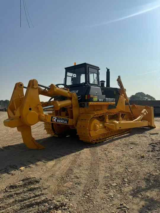 Bulldozer 90% new china hydraulic shantui sd32 bulldozer excellent performance used shantui sd32 sd22 crawler bulldozer for sale [ Copy ]: picture 6