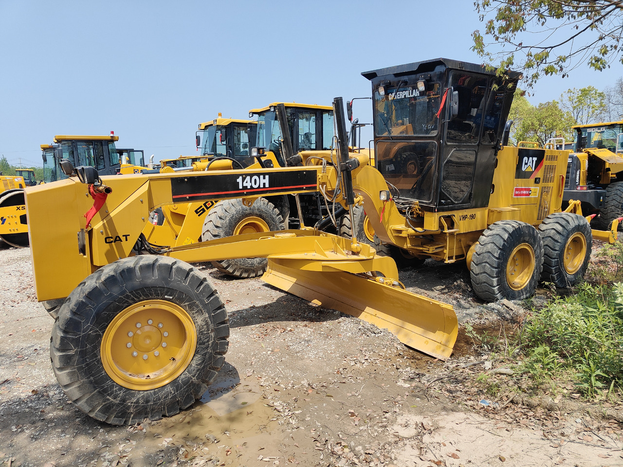 CATERPILLAR 140H construction machine good price in stock - Grader: picture 4 CATERPILLAR 140H construction machine good price in stock - Grader: picture 4