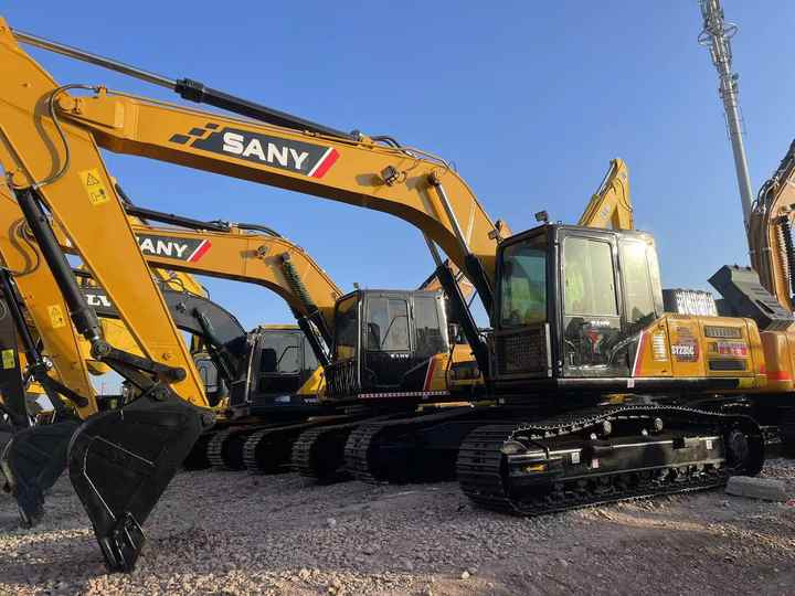 China Famous Brand Used Sany 23ton Excavator Used Sany SY235C Hydraulic Excavator 90% New with Excellent Performance for Sale - Crawler excavator: picture 1 China Famous Brand Used Sany 23ton Excavator Used Sany SY235C Hydraulic Excavator 90% New with Excellent Performance for Sale - Crawler excavator: picture 1