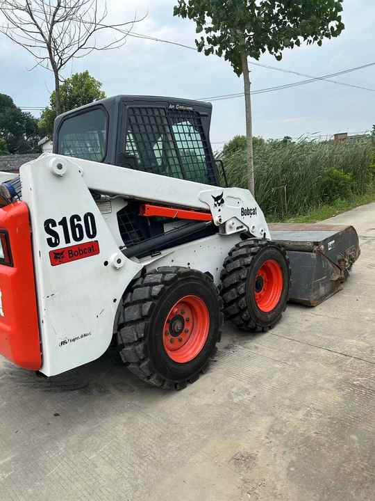New Arrival Bobcat S160 Skid Steer Loader Available on Sale Hydraulic Type Manufacturer Anhui ZhaoMi - Skid steer loader: picture 2 New Arrival Bobcat S160 Skid Steer Loader Available on Sale Hydraulic Type Manufacturer Anhui ZhaoMi - Skid steer loader: picture 2