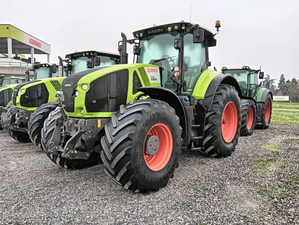 Claas Axion 940 Cmatic - Farm tractor: picture 2 Claas Axion 940 Cmatic - Farm tractor: picture 2