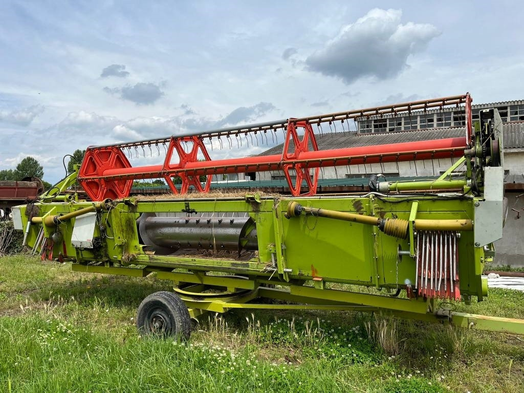 Claas C 540 - Grain header: picture 1 Claas C 540 - Grain header: picture 1