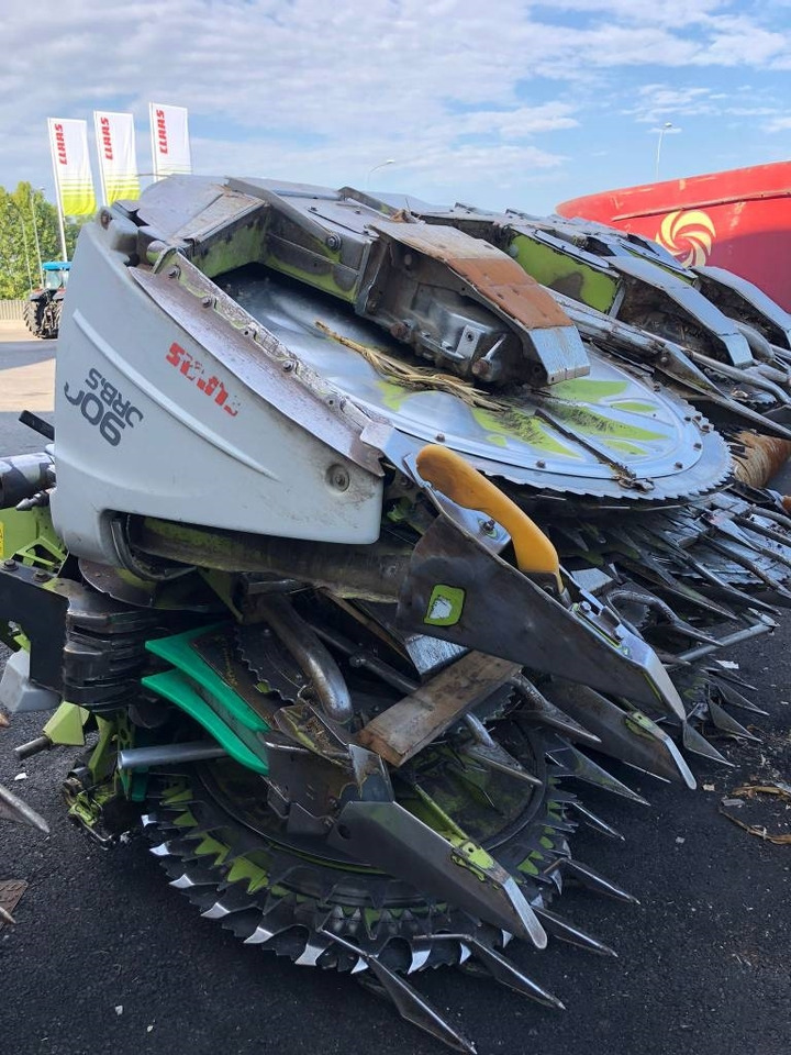 Claas Orbis 900 - Forage harvester: picture 1 Claas Orbis 900 - Forage harvester: picture 1
