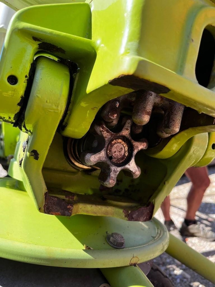 Claas Volto 900 T  - Tedder/ Rake: picture 2 Claas Volto 900 T  - Tedder/ Rake: picture 2