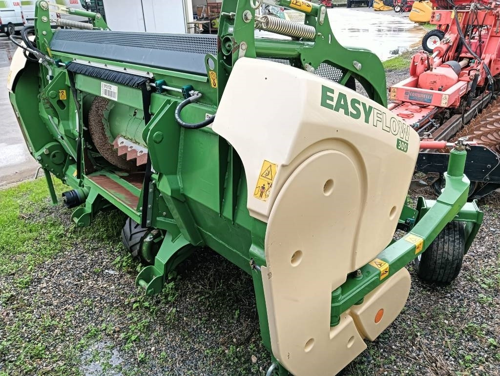 Krone Easy Flow 300 - Forage harvester: picture 2 Krone Easy Flow 300 - Forage harvester: picture 2