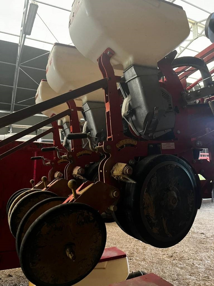 Mascar M 12  - Precision sowing machine: picture 4 Mascar M 12  - Precision sowing machine: picture 4