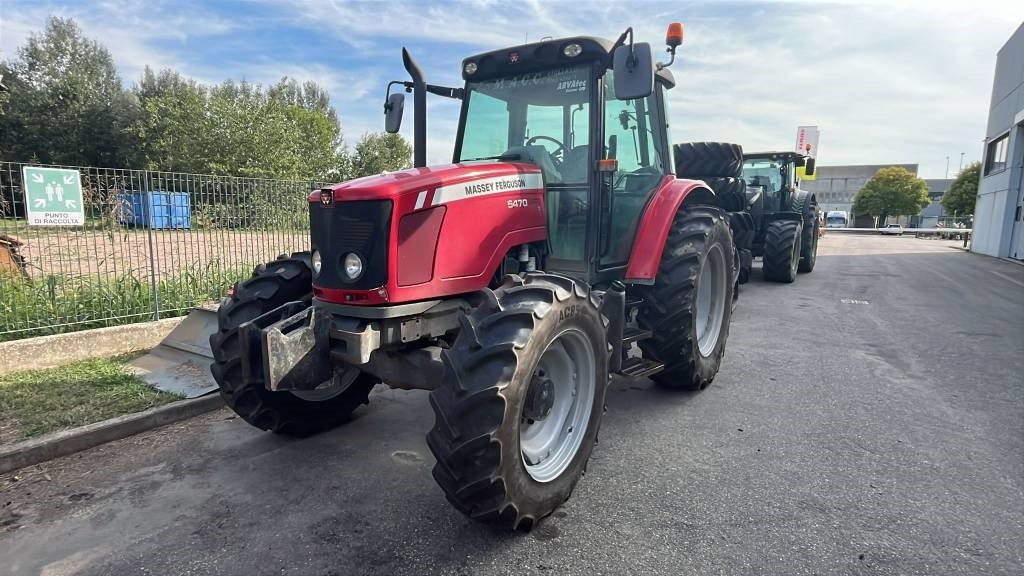 Massey Ferguson 5470 - Farm tractor: picture 1 Massey Ferguson 5470 - Farm tractor: picture 1