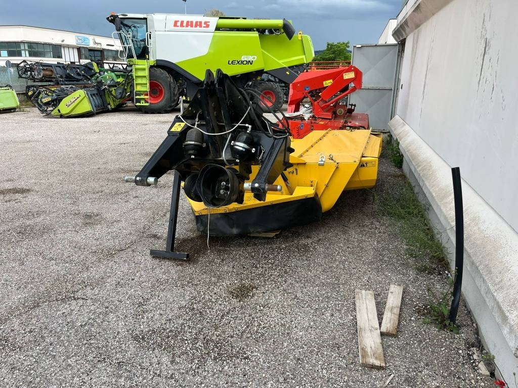 Mower New Holland DISCOCUTTER 320 P: picture 8