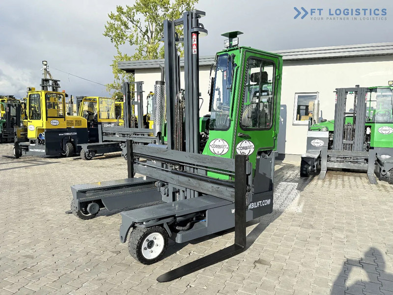 Combilift C3000 / DIESEL / DUPLEX 4200MM / FREE LIFT / WIDE FORK POSITIONER / FULL CABIN / EXCELLENT CONDITION / Wide range of four-way an - 4-way reach truck: picture 1 Combilift C3000 / DIESEL / DUPLEX 4200MM / FREE LIFT / WIDE FORK POSITIONER / FULL CABIN / EXCELLENT CONDITION / Wide range of four-way an - 4-way reach truck: picture 1
