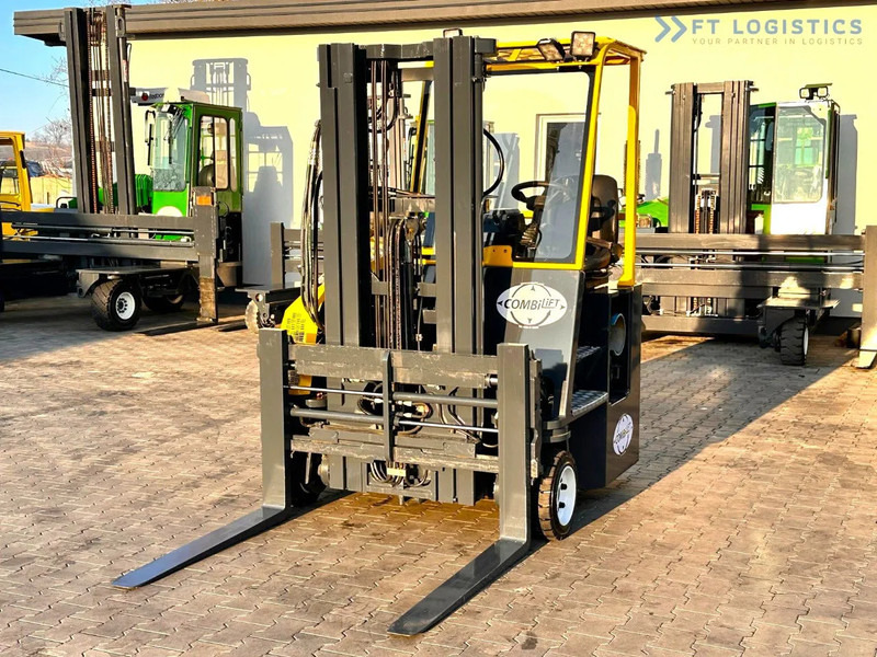 Combilift C3000CB / LPG / TRIPLEX - 4900MM / LPG / FREE LIFT / FORK POSITIONER C3000CB / LPG / TRIPLEX - 4900MM / LPG / FREE LIFT / FORK P - 4-way reach truck: picture 3 Combilift C3000CB / LPG / TRIPLEX - 4900MM / LPG / FREE LIFT / FORK POSITIONER C3000CB / LPG / TRIPLEX - 4900MM / LPG / FREE LIFT / FORK P - 4-way reach truck: picture 3