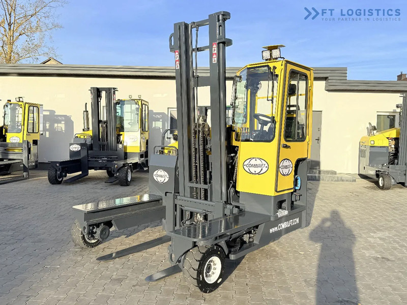 Combilift C4000 – LPG – DUPLEX 4600mm – FREE LIFT – SIDE SHIFT – EXCELLENT CONDITION Wide selection of four-way and side-loading forklifts - 4-way reach truck: picture 1 Combilift C4000 – LPG – DUPLEX 4600mm – FREE LIFT – SIDE SHIFT – EXCELLENT CONDITION Wide selection of four-way and side-loading forklifts - 4-way reach truck: picture 1