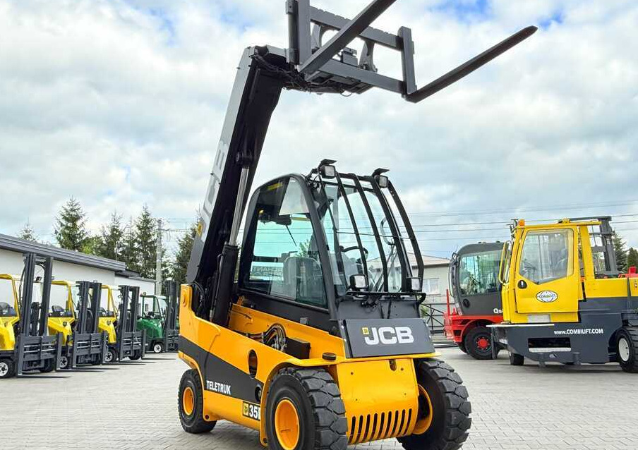 Telescopic handler JCB TLT35D / DIESEL / CAB / NEW TYRES / 4450MM / TELESCOPIC – EXCELLENT CONDITION: picture 26