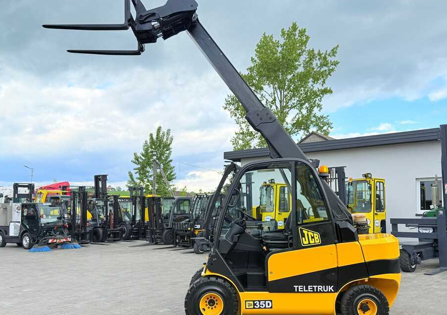 Telescopic handler JCB TLT35D / DIESEL / CAB / NEW TYRES / 4450MM / TELESCOPIC – EXCELLENT CONDITION: picture 32