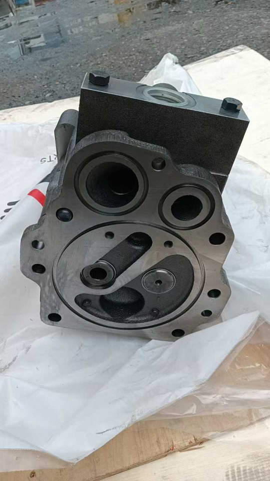 CATERPILLAR 132-3629 - Hydraulic pump for Bulldozer: picture 1 CATERPILLAR 132-3629 - Hydraulic pump for Bulldozer: picture 1