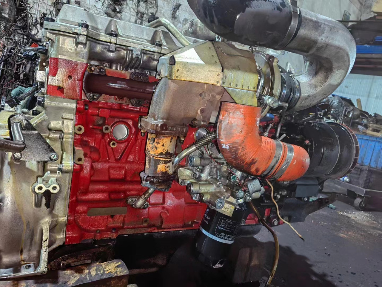 HINO J08E - Engine for Attachment: picture 3 HINO J08E - Engine for Attachment: picture 3
