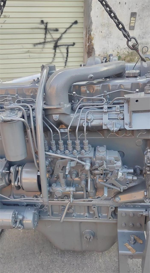 ISUZU 6SD1 - Engine for Excavator: picture 4 ISUZU 6SD1 - Engine for Excavator: picture 4