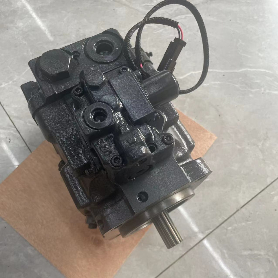 KOMATSU 708-1S-00240 - Hydraulic pump for Excavator: picture 2 KOMATSU 708-1S-00240 - Hydraulic pump for Excavator: picture 2