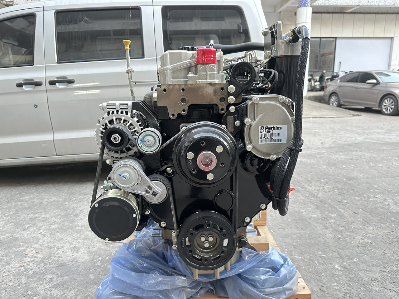 PERKINS 1104 - Engine for Excavator: picture 1 PERKINS 1104 - Engine for Excavator: picture 1