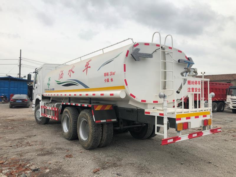 SINOTRUK 20 cubic meters tank - Tank truck: picture 4 SINOTRUK 20 cubic meters tank - Tank truck: picture 4