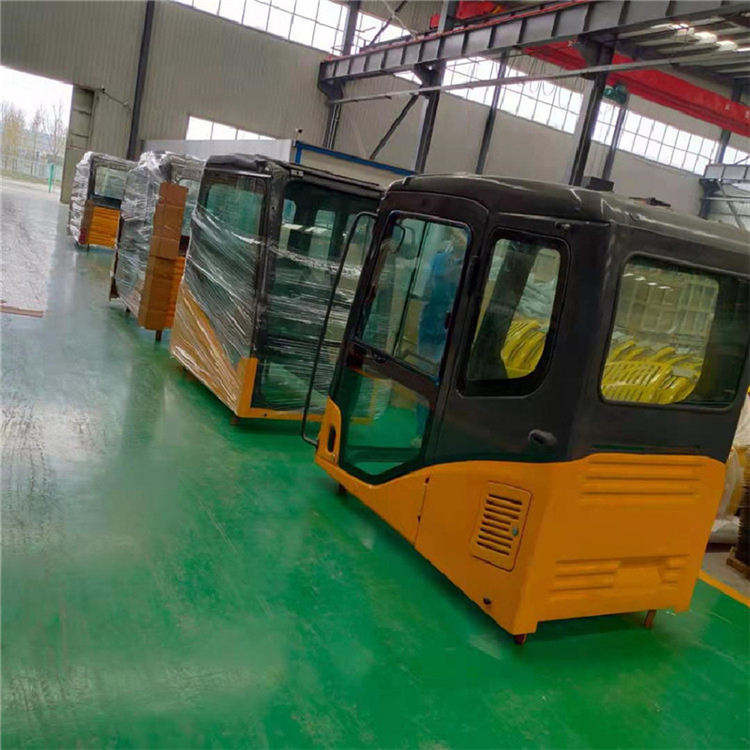 Komatsu PC130-7 PC110-7 PC120-7 PC200-7 - Cab for Excavator: picture 3 Komatsu PC130-7 PC110-7 PC120-7 PC200-7 - Cab for Excavator: picture 3