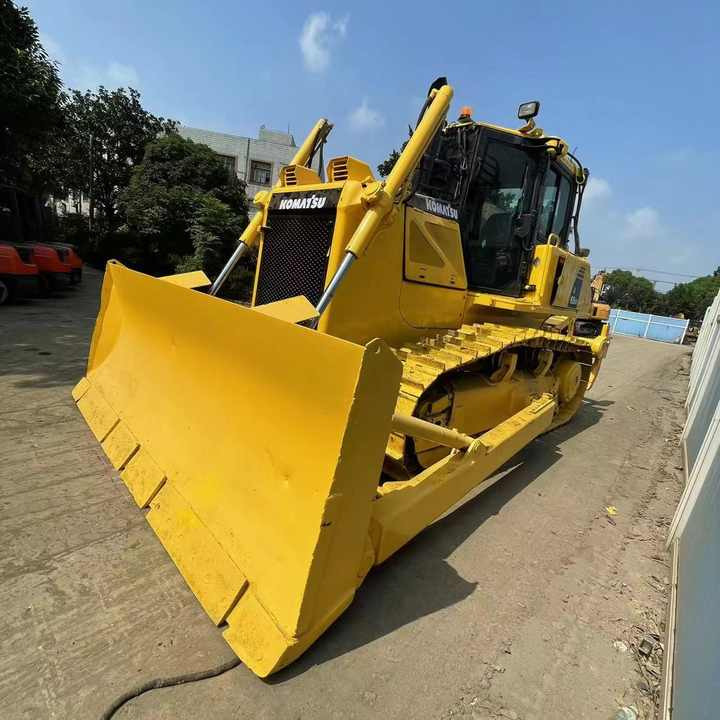 Cheap Price komatsu D65 Bulldozer with Ripper , Original Made Dozer komatsu D65 , komatsu D65p D80p D85p Bulldozer - Bulldozer: picture 3 Cheap Price komatsu D65 Bulldozer with Ripper , Original Made Dozer komatsu D65 , komatsu D65p D80p D85p Bulldozer - Bulldozer: picture 3