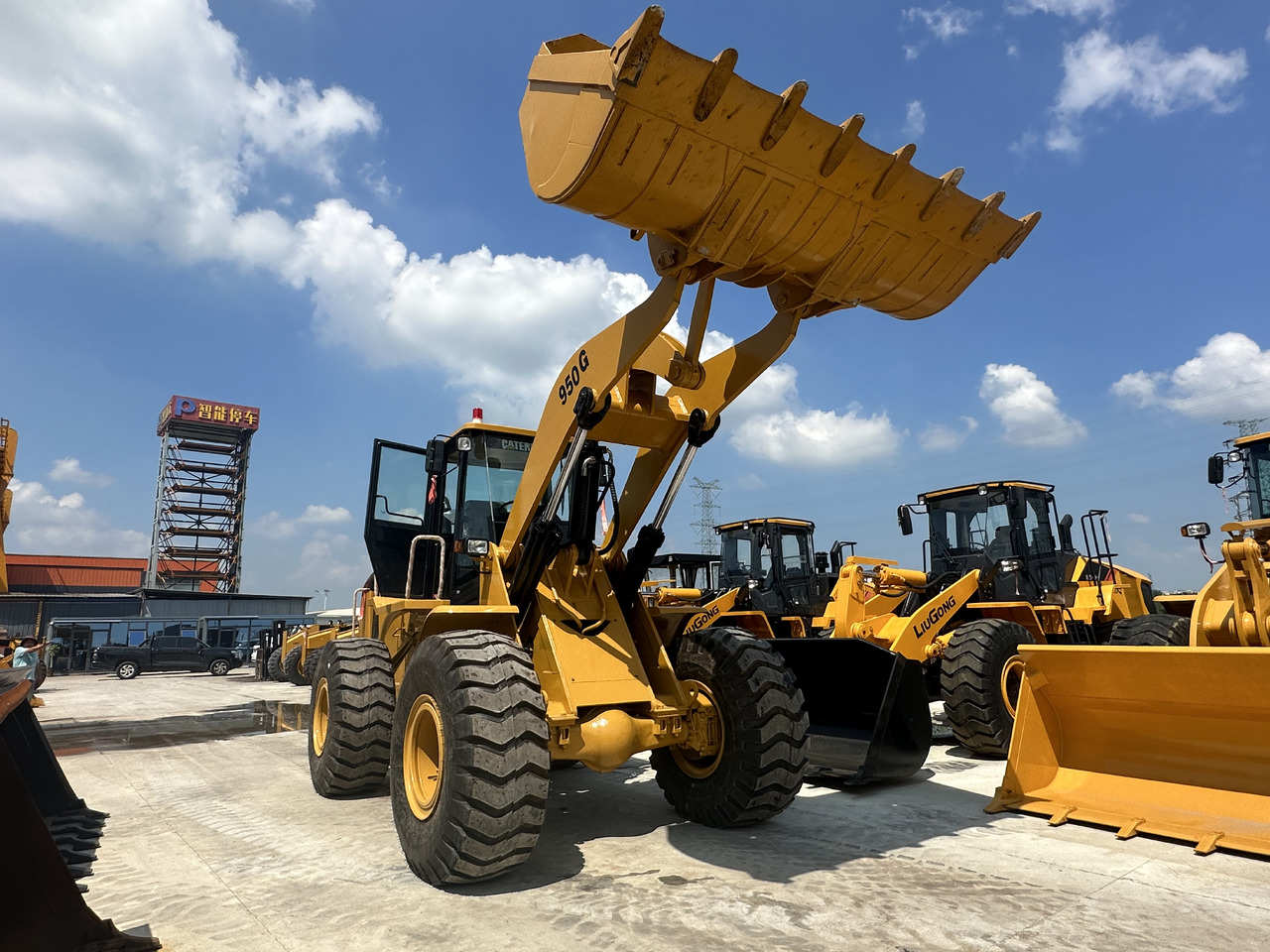 BACKHOE LOADER Used High Quality CAT 950G Wheel Loader on Hot Sale CAT in Stock for Sale - Construction machinery: picture 2 BACKHOE LOADER Used High Quality CAT 950G Wheel Loader on Hot Sale CAT in Stock for Sale - Construction machinery: picture 2