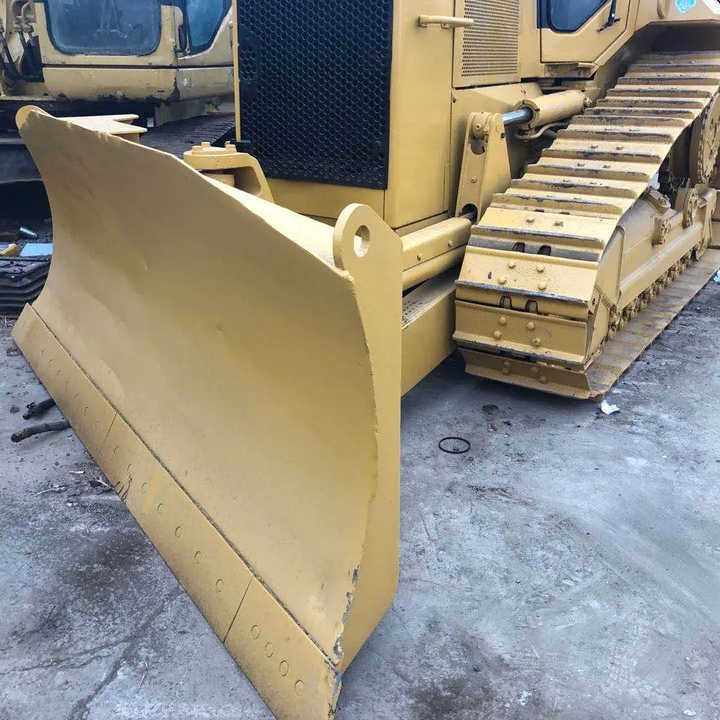 Good Condition D6m Mini Bulldozer New Crawler Bulldozer with Parts Price Bulldozers - Bulldozer: picture 5 Good Condition D6m Mini Bulldozer New Crawler Bulldozer with Parts Price Bulldozers - Bulldozer: picture 5