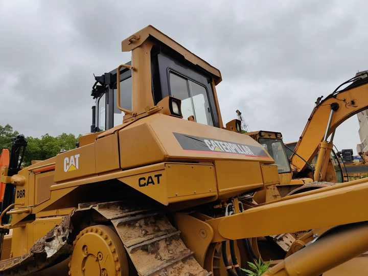 Good Quality Used Bulldozer Construction Used CAT D8R Bulldozers Crawler Caterpillar Machinery CAT D8R Used Bulldozers - Bulldozer: picture 2 Good Quality Used Bulldozer Construction Used CAT D8R Bulldozers Crawler Caterpillar Machinery CAT D8R Used Bulldozers - Bulldozer: picture 2