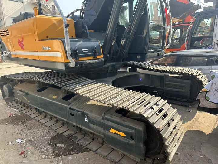Heavy-Duty Hyundai 305 Excavator for Mining & Construction - Well-Maintained, Warranty Included - Crawler excavator: picture 3 Heavy-Duty Hyundai 305 Excavator for Mining & Construction - Well-Maintained, Warranty Included - Crawler excavator: picture 3