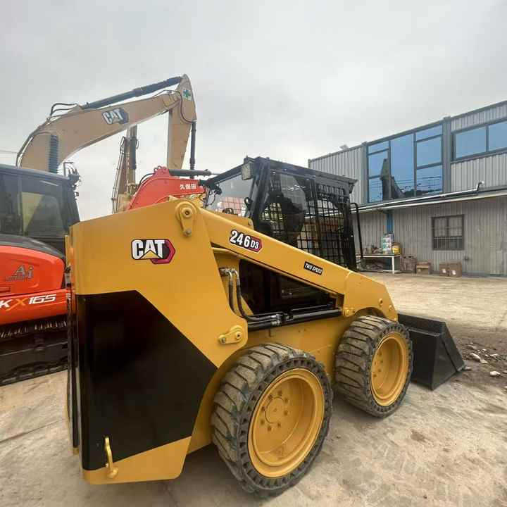 High Quality Used Cat 246D3 Excavator with Low Working Hoursand Best Price Used Cat 246D3 Machine with Cheap Price for Sale - Skid steer loader: picture 2 High Quality Used Cat 246D3 Excavator with Low Working Hoursand Best Price Used Cat 246D3 Machine with Cheap Price for Sale - Skid steer loader: picture 2