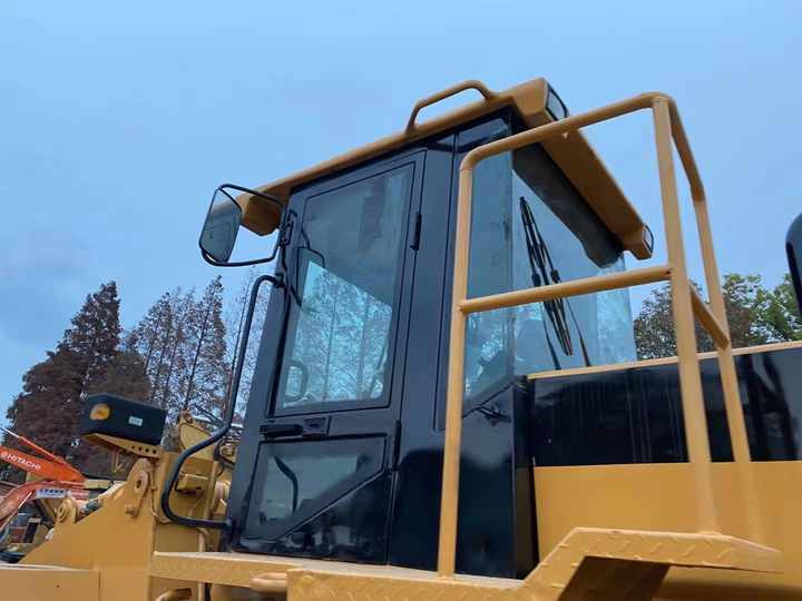 Loader Cat Japan Wheel Loader Used High Quality 966G in Good Working Condition for Sale - Wheel loader: picture 5 Loader Cat Japan Wheel Loader Used High Quality 966G in Good Working Condition for Sale - Wheel loader: picture 5