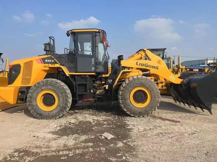 Second Hand LIUGONG 856H Wheel in Good Condition for Sale 90%new Uesd Loader Liugong 856h Used Loader for Sale - Wheel loader: picture 5 Second Hand LIUGONG 856H Wheel in Good Condition for Sale 90%new Uesd Loader Liugong 856h Used Loader for Sale - Wheel loader: picture 5