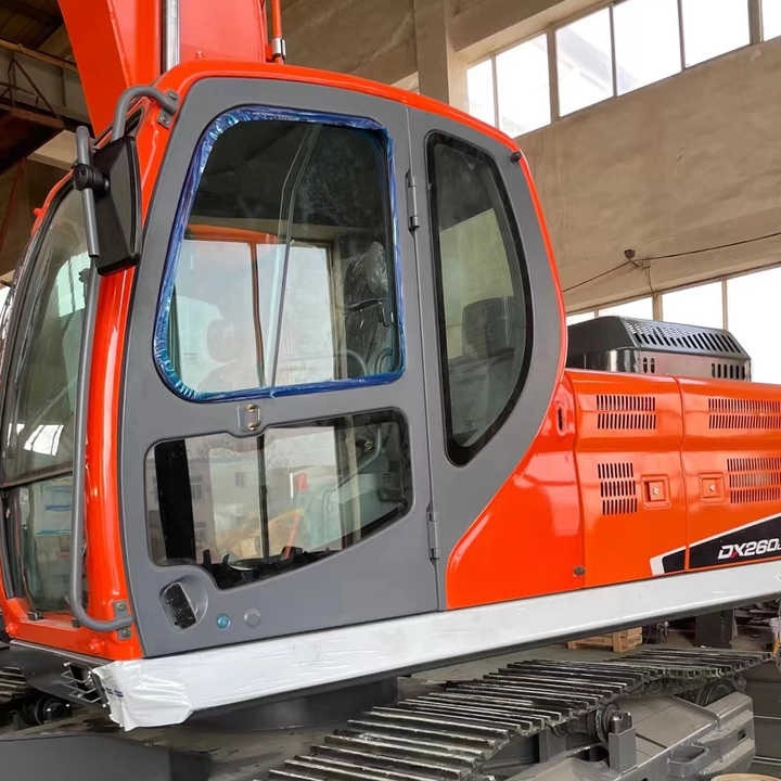 Used Excavator Doosan DX260LC-9 Excavators Mini Equipment Earth Moving Machinery Doosan Digger Excavator for Sale - Mini excavator: picture 1 Used Excavator Doosan DX260LC-9 Excavators Mini Equipment Earth Moving Machinery Doosan Digger Excavator for Sale - Mini excavator: picture 1