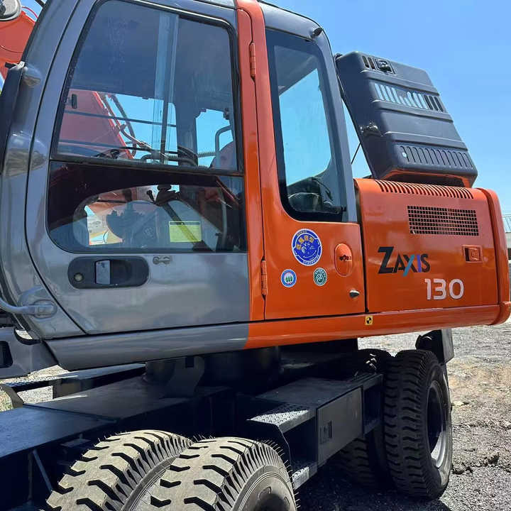 Used Wheel Excavator Hitachi ZX 130W Made in Japan 13tonHitachi Zx130w Wheel Excavator Price Used Hitachi Zx130 Excavator SALE - Excavator: picture 1 Used Wheel Excavator Hitachi ZX 130W Made in Japan 13tonHitachi Zx130w Wheel Excavator Price Used Hitachi Zx130 Excavator SALE - Excavator: picture 1