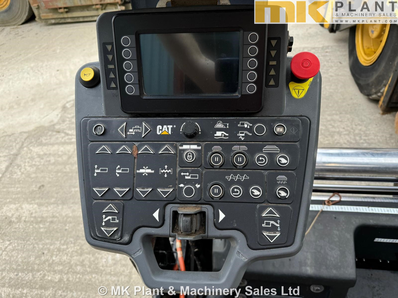 Asphalt paver CATERPILLAR AP500F: picture 16 Asphalt paver CATERPILLAR AP500F: picture 16