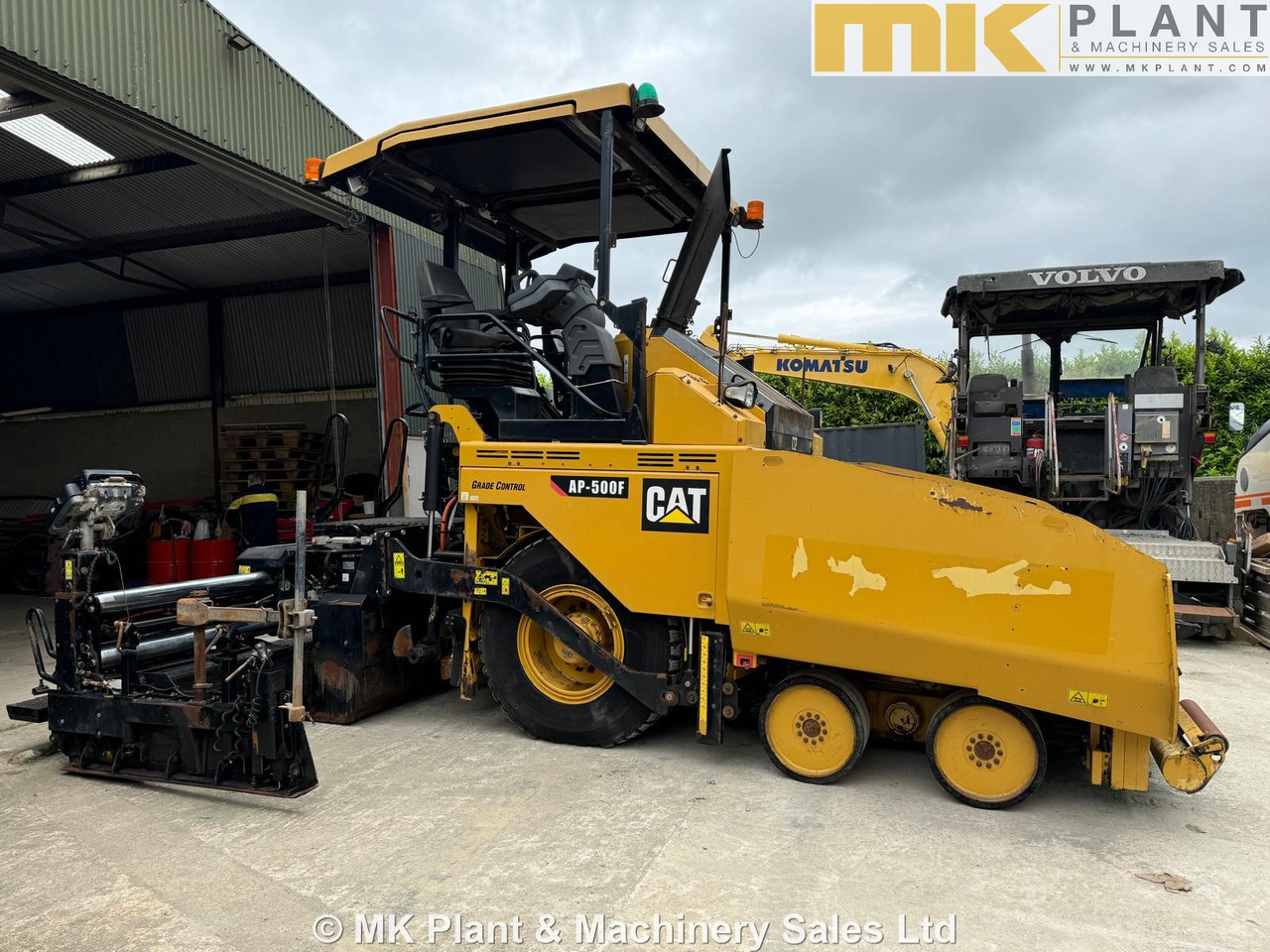 Asphalt paver CATERPILLAR AP500F: picture 6 Asphalt paver CATERPILLAR AP500F: picture 6