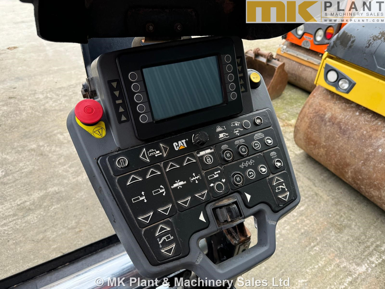 Asphalt paver CATERPILLAR AP500F: picture 15 Asphalt paver CATERPILLAR AP500F: picture 15