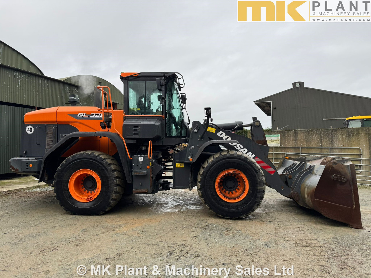 DOOSAN DL320-7 - Wheel loader: picture 4 DOOSAN DL320-7 - Wheel loader: picture 4