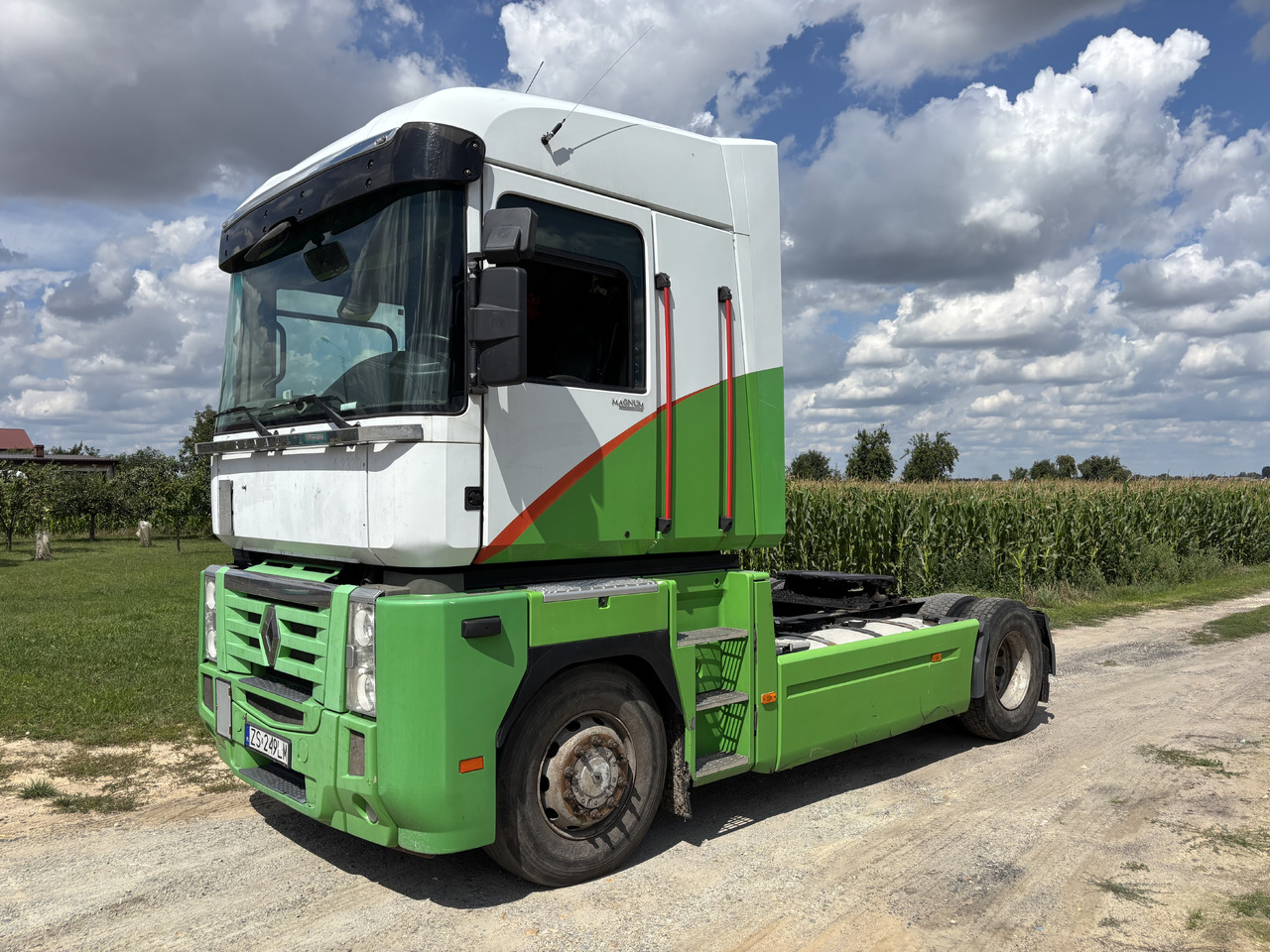 RENAULT Magnum 520DXI - Tractor unit: picture 1 RENAULT Magnum 520DXI - Tractor unit: picture 1