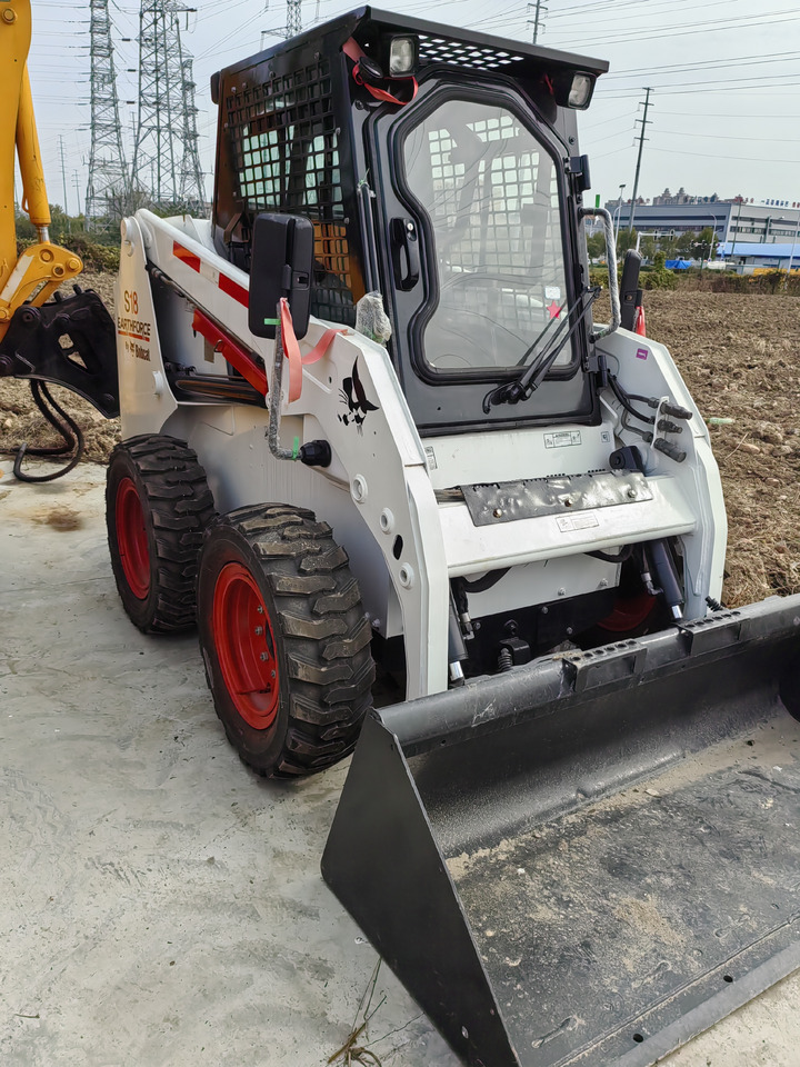BOBCAT S18 - Skid steer loader: picture 2 BOBCAT S18 - Skid steer loader: picture 2