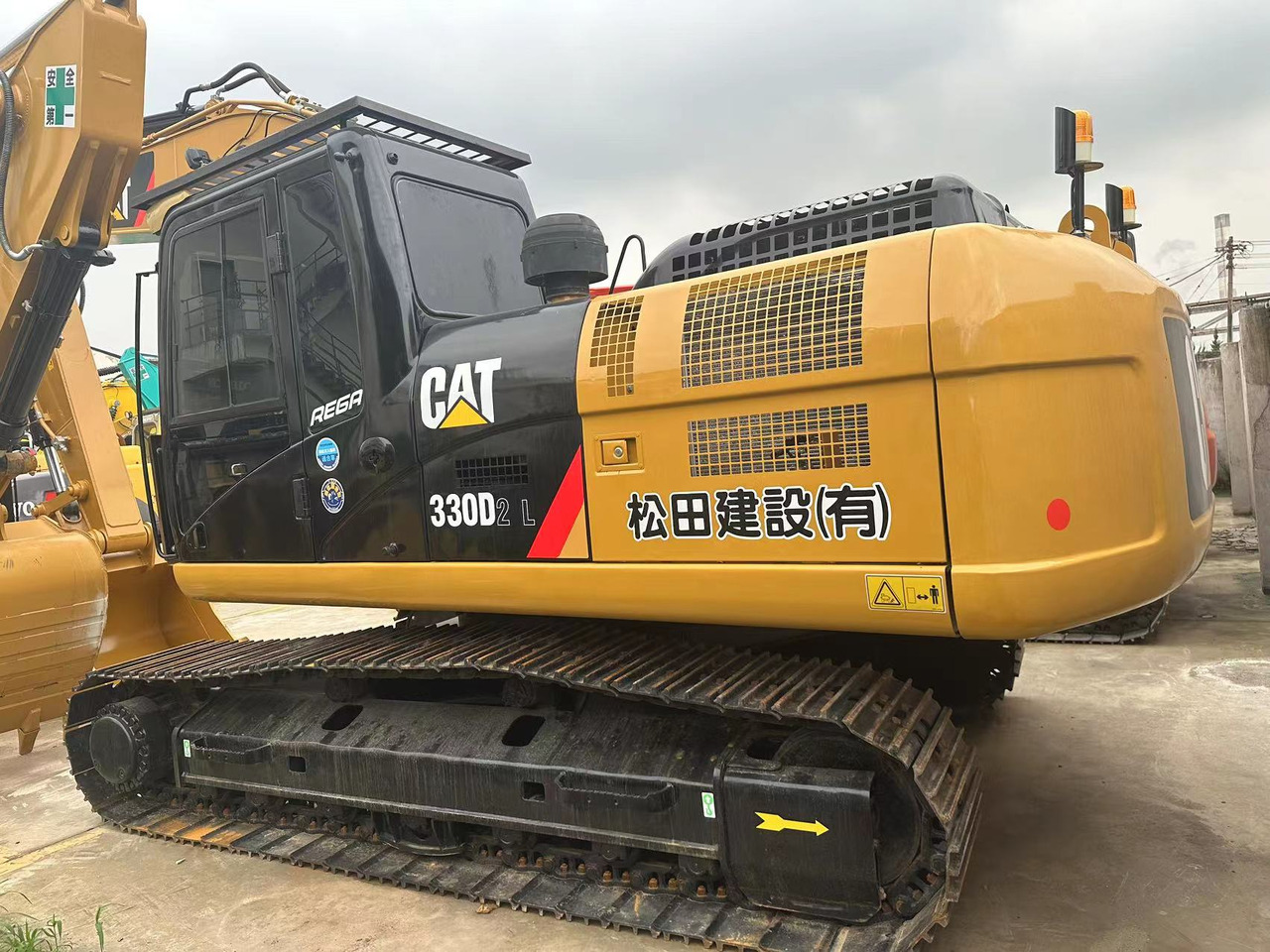 CATERPILLAR 330D - Crawler excavator: picture 1 CATERPILLAR 330D - Crawler excavator: picture 1
