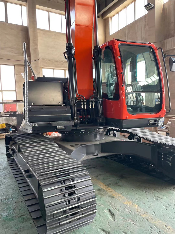 DOOSAN DX230 - Crawler excavator: picture 3 DOOSAN DX230 - Crawler excavator: picture 3