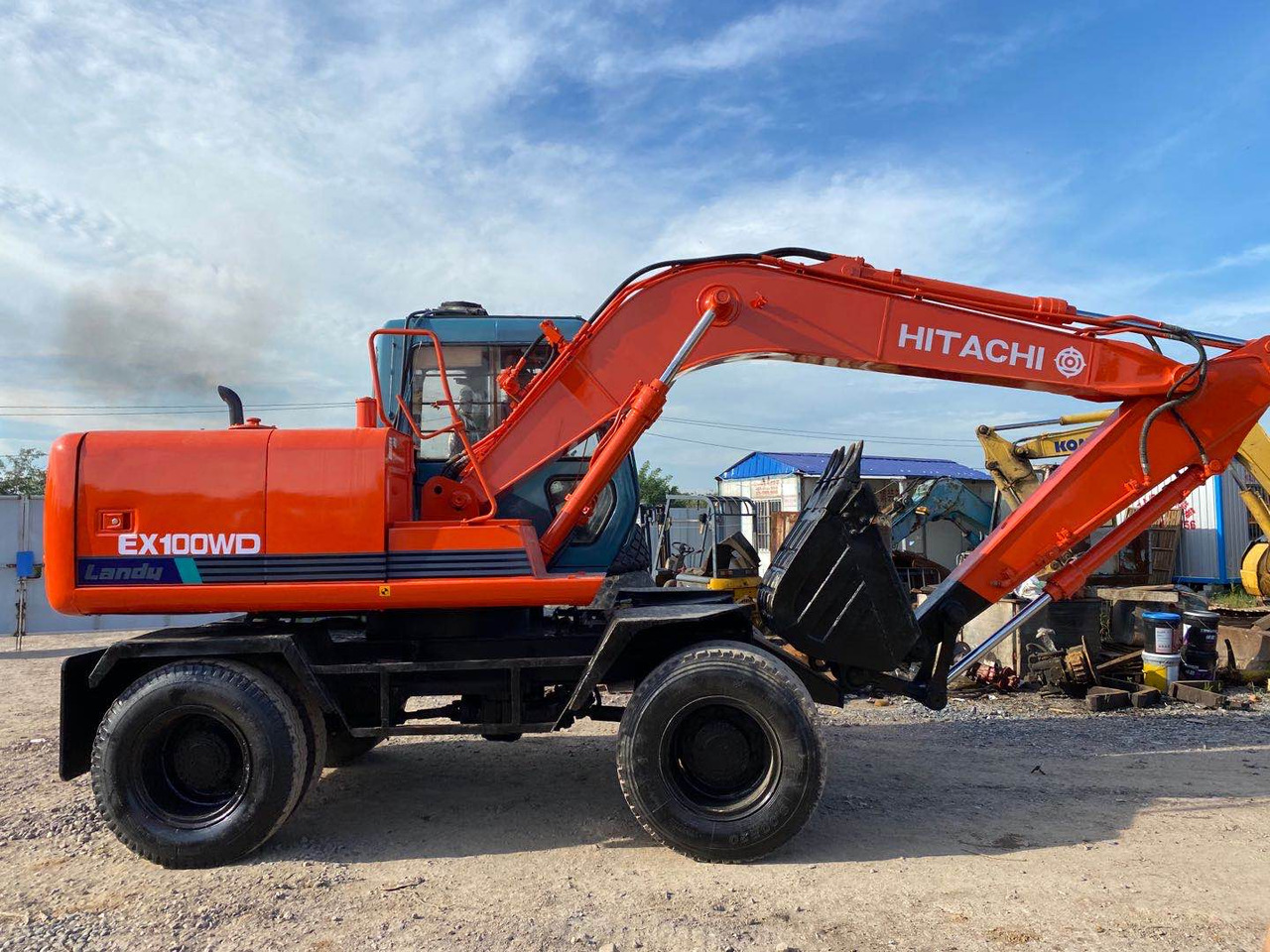 HITACHI EX100WD - Wheel excavator: picture 1 HITACHI EX100WD - Wheel excavator: picture 1