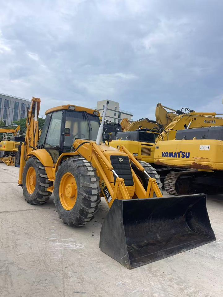 JCB 4CX - Backhoe loader: picture 1 JCB 4CX - Backhoe loader: picture 1