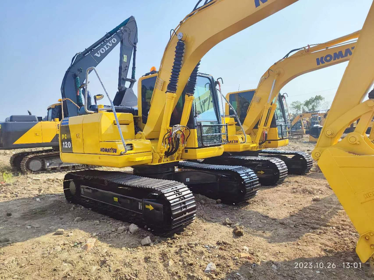 KOMATSU PC120-8 - Crawler excavator: picture 1 KOMATSU PC120-8 - Crawler excavator: picture 1